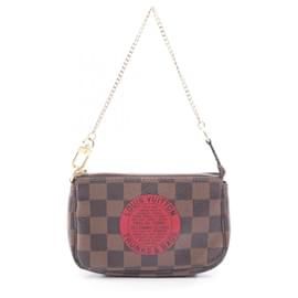 Louis Vuitton Mini Pochette Accessoires