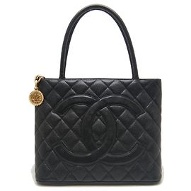 Chanel Reissue Tote A01804 Bag