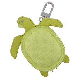 LOUIS VUITTON LV Turtle Bag Charm Leather Yellow M02526 LV Auth 181882SM