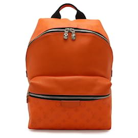 Louis Vuitton Taigarama Monogram Eclipse Discovery Rucksack