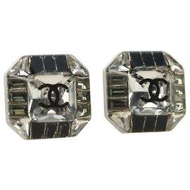 CHANEL COCO Mark Pierce metal Clear CC Auth 181297M
