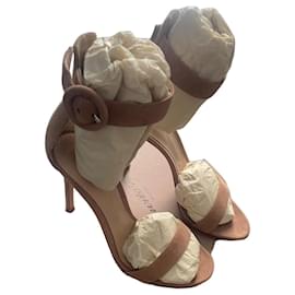 Gianvito Rossi Sandali con Tacco in Scamosciato Beige