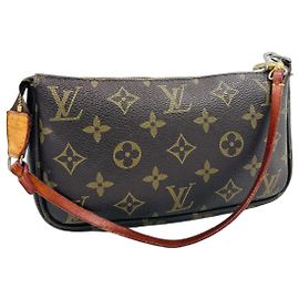 Louis Vuitton Pochette Accessori Monogram Canvas