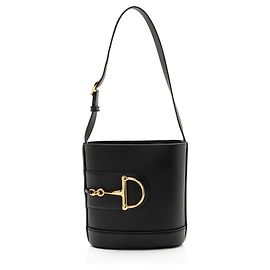 Bolso Bucket Gucci 73 Small Horsebit en piel de becerro