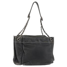 Borsa a Spalla con Catena CHANEL in Pelle di Agnello Nera CC Auth BA13139
