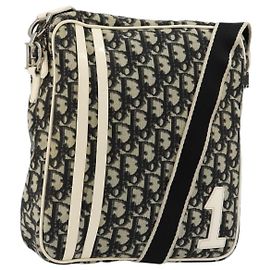 Bolso de hombro Christian Dior Trotter Canvas PVC Negro Plata Auth 180010