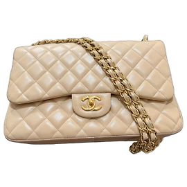 Chanel Borsa Classica Medium Beige in Agnello