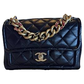 Chanel Classic Flap Borsa in Pelle Trapuntata Nera
