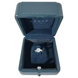 Anello Graff Promise Three Stones in Platino