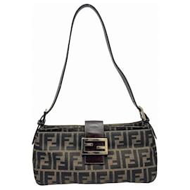 Fendi Zucca Mamma Bucket Schultertasche