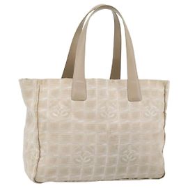 CHANEL Nuova Borsa Tote Travel in Nylon Beige Oro CC Auth 180906