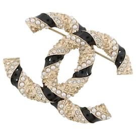 Chanel Brosche in Gold mit Strasssteinen
