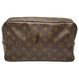 Louis Vuitton Kulturbeutel Brown Monogram 28