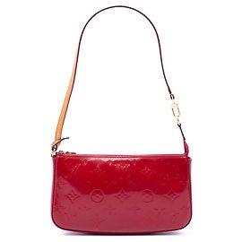 Louis Vuitton Pochette Accessoires in Monogram Vernis rosa