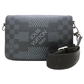 Sac bandoulière Louis Vuitton Black Damier Graphite Studio 3D