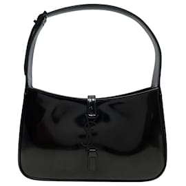 SAINT LAURENT LE 5 À 7 657228 HOBO HANDBAG AUS SCHWARZ LACKIERTEM LEDER