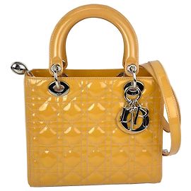 Borsa Lady Dior Cannage Medium in vernice giallo Christian Dior