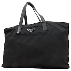 Prada Nylon Shopper Schwarz