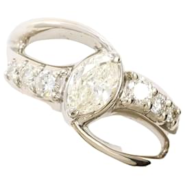 Autre Marque Platinring mit Diamant
