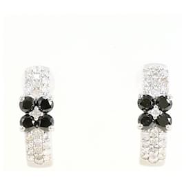 Autre Marque Schwarze Diamantstecker in 14K Weißgold