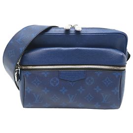 Louis Vuitton Outdoor Messenger PM Herren Tasche