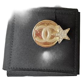 Spilla Chanel CC Stella