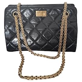 Chanel 2.55 Reissue Borsa a Patta Pelle Verniciata Nera