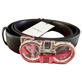 Salvatore Ferragamo Gancini Ledergürtel Schwarz Silber