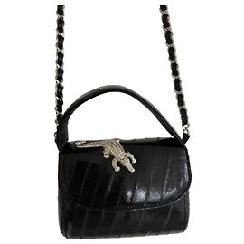 Autre Marque Amelie Pichard Borsa in pelle vernice nera chiusura coccodrillo