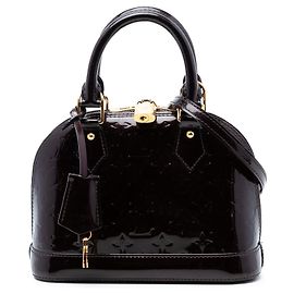 Louis Vuitton Alma BB in Monogram Vernis viola