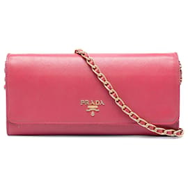 Portafoglio con catena in Saffiano rosa Prada