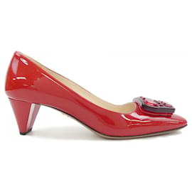 Décolleté Prada