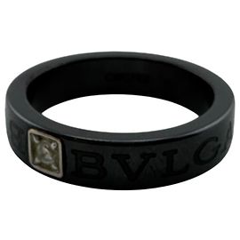 Bulgari Anello Bvlgari B.zero1 Essential in oro 18K