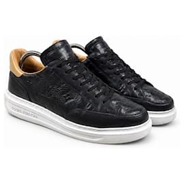 Sneakers Louis Vuitton Monogram in pelle nera