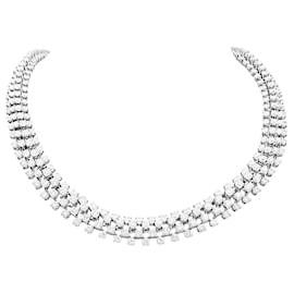Collana Boucheron, "Angélique", rivière di diamanti, oro bianco.