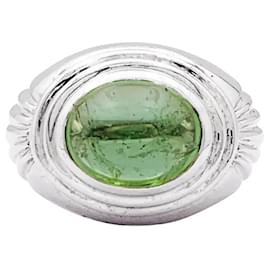 Boucheron Ring, "Jaïpur", Weißgold und grüner Turmalin.