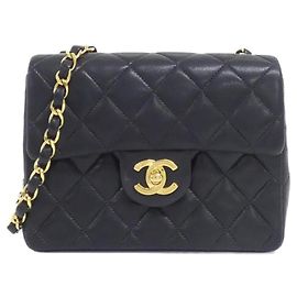 Borsa a tracolla Chanel 1115 in pelle nera