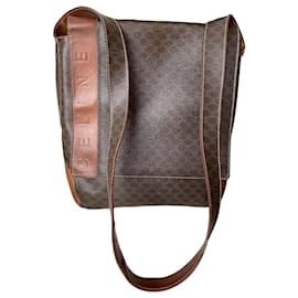 Céline Celine Bolsa de Ombro em Canvas Revestido Triomphe e Couro Marrom