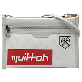Louis Vuitton Gray Monogram Antartica Double Flat Messenger