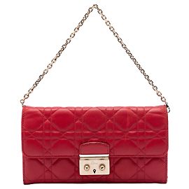 Portafoglio con catena Miss Dior Promenade in agnello cannage rosso Dior