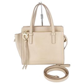 Borsa a mano in pelle rosa Salvatore Ferragamo