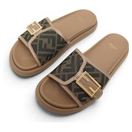 NOVAS SANDÁLIAS FENDI SLIDE 8X8404 38 TOILE JACQUARD ZUCCA COURO VITELLO SHOES - Fendi