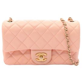Borsa a tracolla Chanel Mini Matelassé 20 in agnello rosa