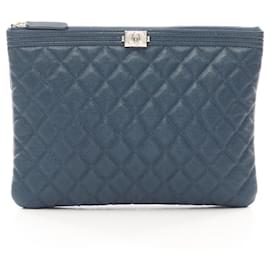 Borsa a mano clutch Chanel Boy Second Bag