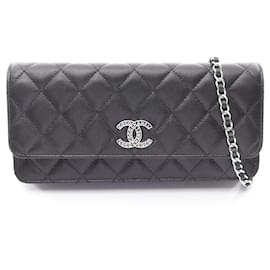 Bolsa de Ombro Chanel Matelassé Preta