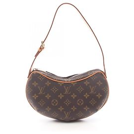 Pochette Croissant Monogram Louis Vuitton