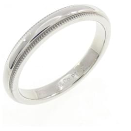 Anello a fascia in platino Milgrain Tiffany & Co.
