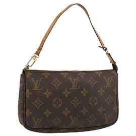LOUIS VUITTON Monogram Pochette Accessoires Pochette M51980 LV Auth BA12777