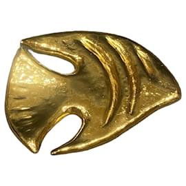 Broche Poisson YSL en métal doré - Yves Saint Laurent