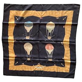 Bulgari Bvlgari Foulard in Seta Mongolfiere